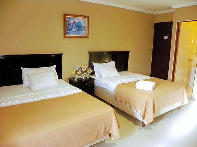Bedroom 2, Meryland Hotel, Colón