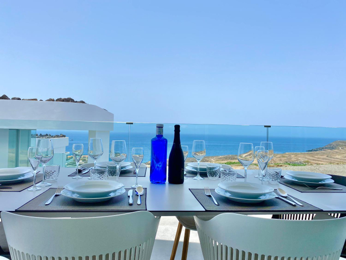 Food & Drinks, Rocavista - Villa with heated rooftop pool and amazing ocean view, Santa Cruz de Tenerife