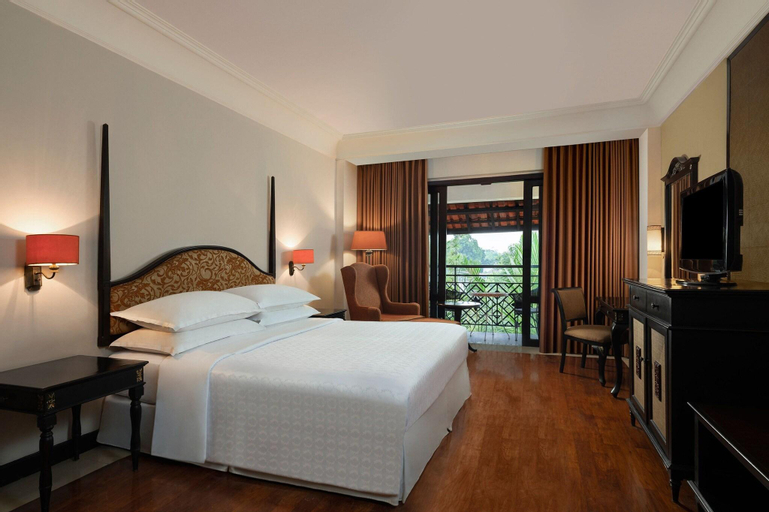 Bedroom 14