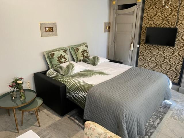 Others 3, B&B Els, Limburg