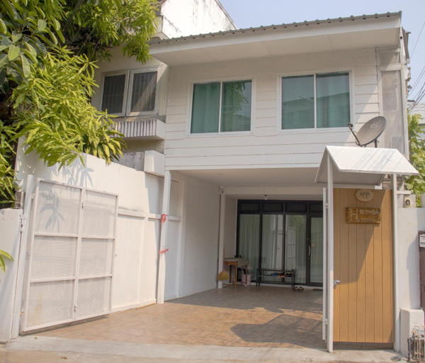 Exterior & Views 1, Home Story Hostel Chiang Mai, Muang Chiang Mai