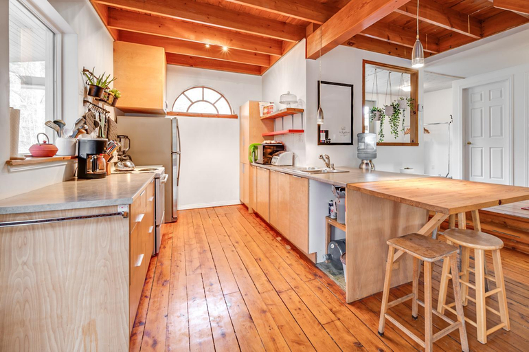 Others 4, Auberge Yoga Salamandre, Brome-Missisquoi