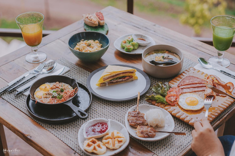 Food & Drinks 7