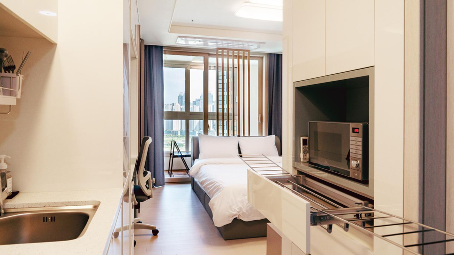 Bedroom 8