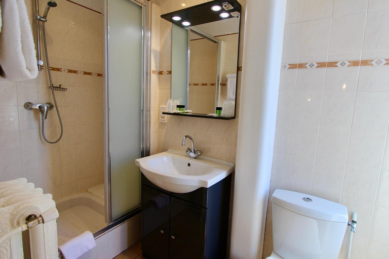 Bathroom 4, Hotel Chopin, Paris