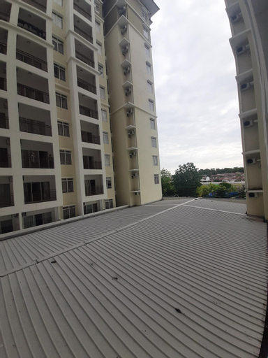 Junika Melaka, Malacca City