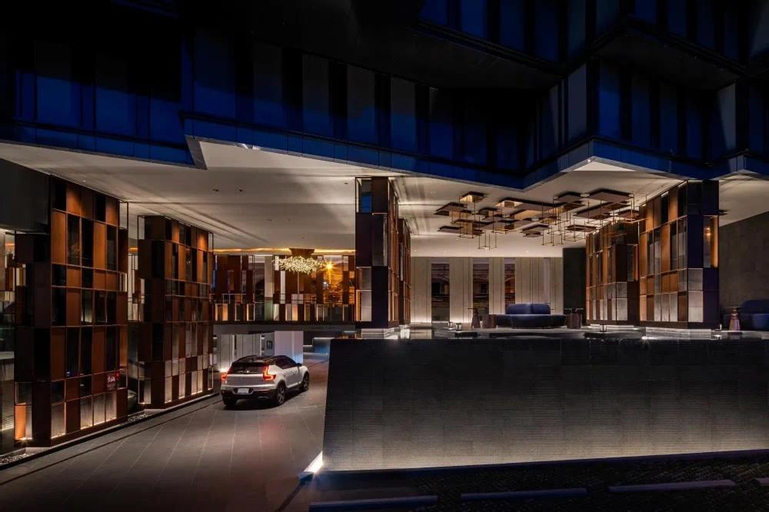 The Edge central pattaya ( the base 2), Pattaya