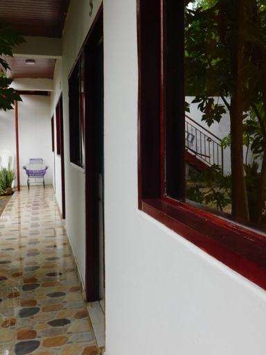 Others 4, Hostal Arambulo, Villavieja