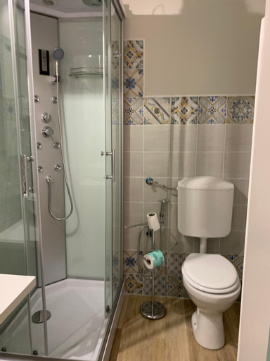 Bathroom 4