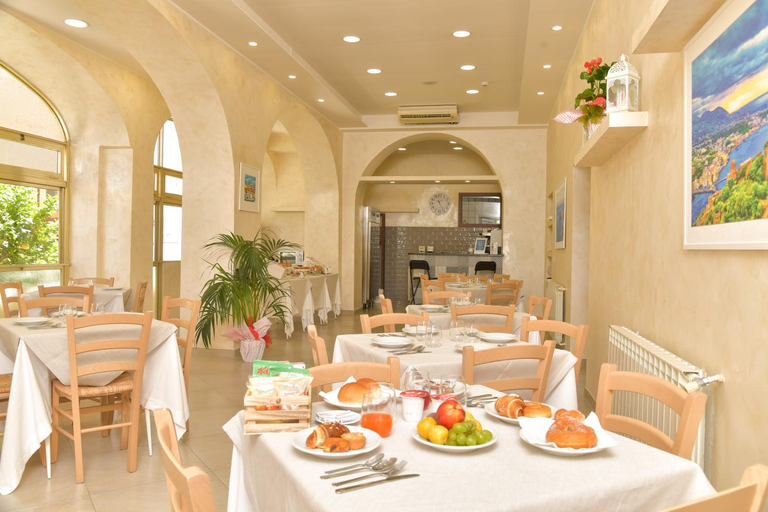 Food & Drinks 5, Albergo Atlantic, Napoli