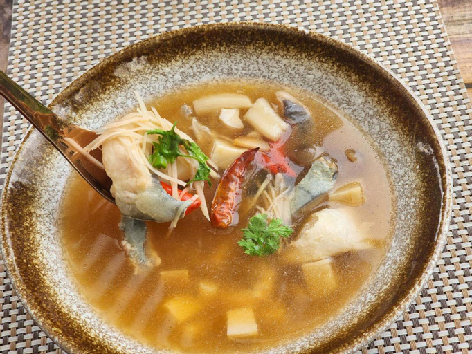 Food & Drinks 9