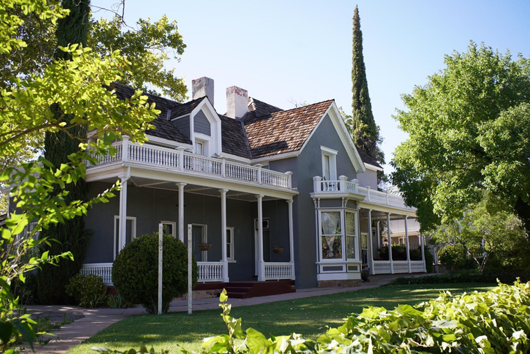 The Mulberry Inn -An Historic Bed and Breakfast, Washington