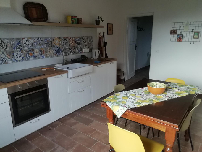 Dining Room 5