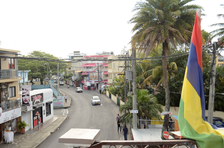 Public Area, Dookee House