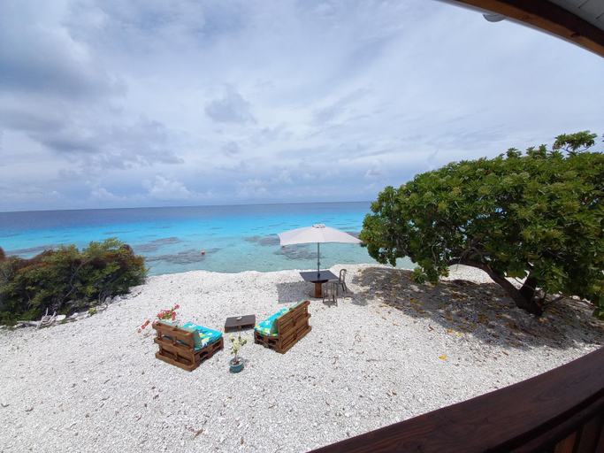 Others 2, Fafapiti Lodge Fakarava