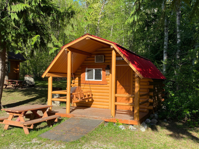 Others 4, Revelstoke RV & Cabin Resort, Columbia-Shuswap