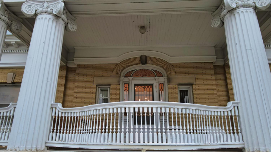 Exterior & Views 1, Cartier Mansion, Mason
