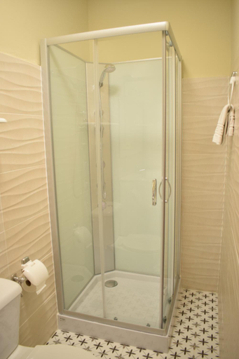 Bathroom 3, Casa Rural Herrera, Jaén