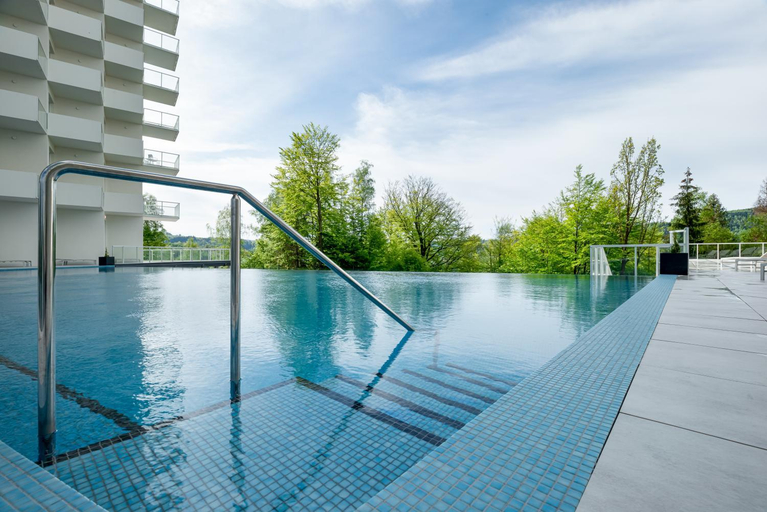 Sport & Beauty 2, Crystal Mountain Hotel, Cieszyn