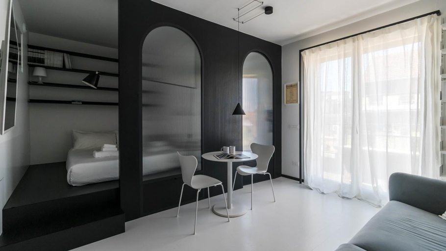 Bedroom 12
