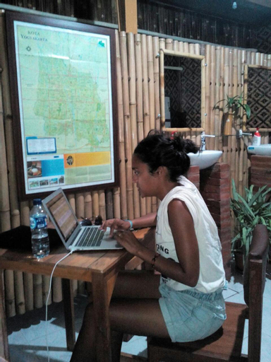 Food & Drinks 4, Glory Homestay, Yogyakarta