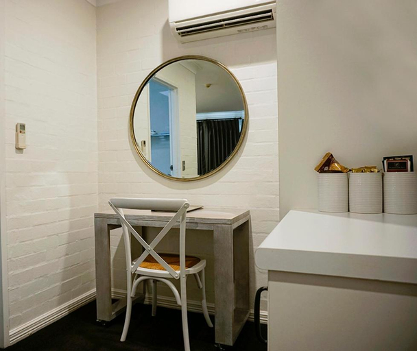 Bathroom 4