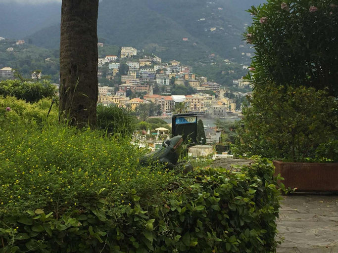 Exterior & Views 5, Eurotel 522, Genova