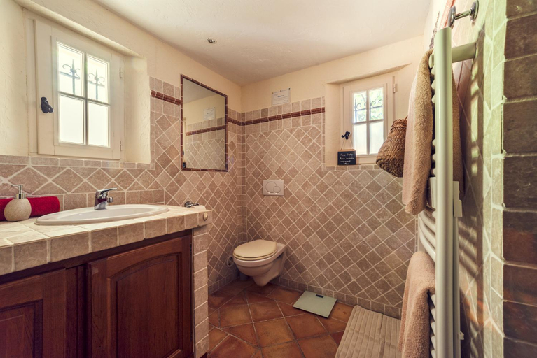 Bathroom 4, Villa Fontane Cottage, Var