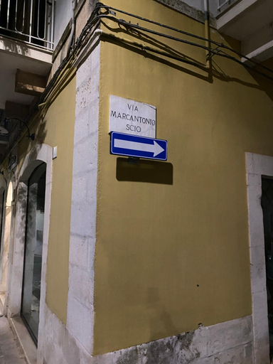 Others 3, Nonna Lenuccia, Bari