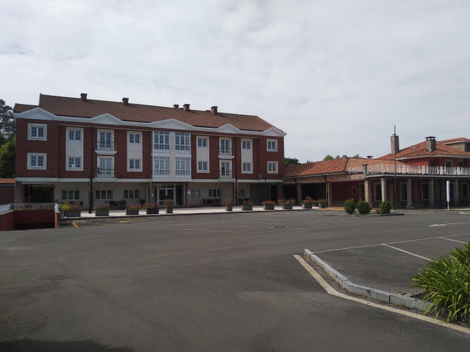 Others 4, HOTEL LA CAMPANA, Asturias
