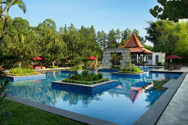 Swimming Pool 17