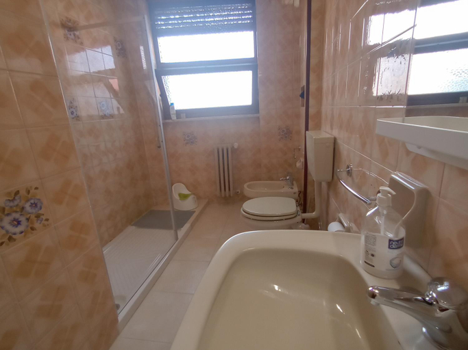 Bathroom 4, DiVenere Carbonara - Locazione Turistica, Bari