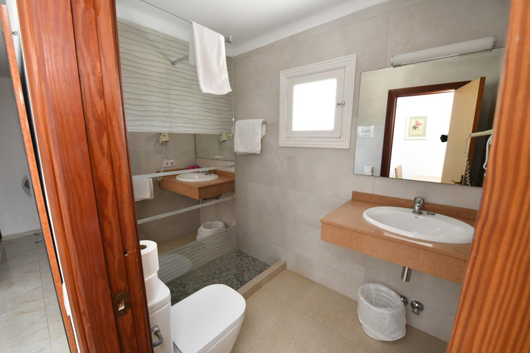Bathroom 4, Vistasol, Baleares
