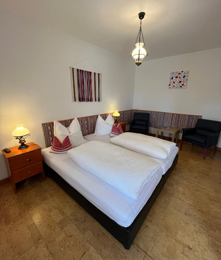 Bedroom 2, Cicaskacus Vendeghaz, Gyöngyös