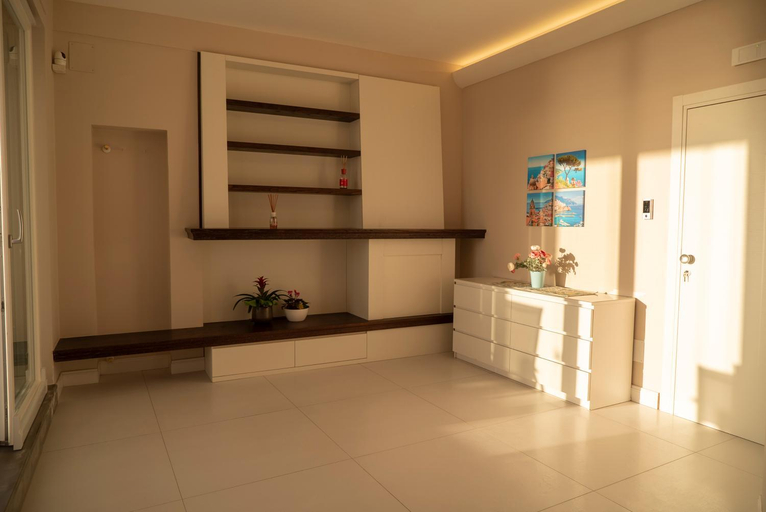 Others 3, Belvedere Sea Suite, Salerno