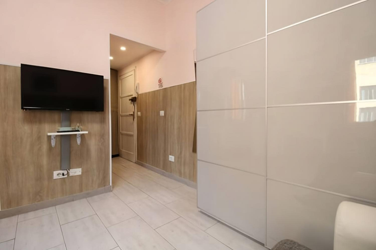 Others 5, [Milan sweet home] Metro, Linate e Sky studio, Milano