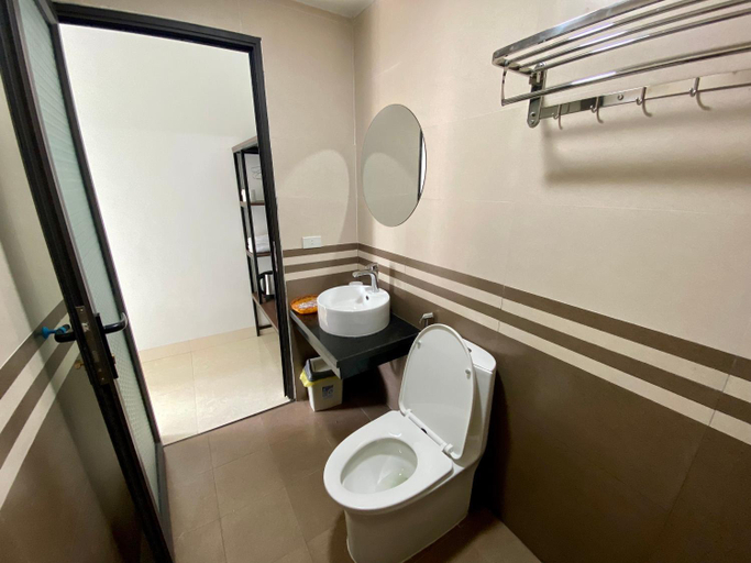 Bathroom 2, Tam Coc Elegance House, Hoa Lư