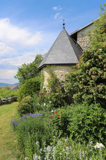 Others 5, Chateau de Sothonod, Ain