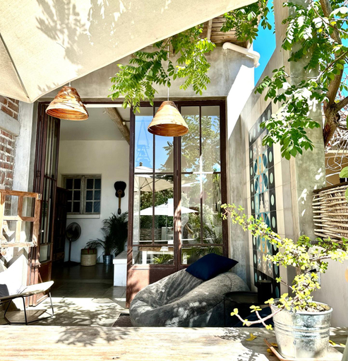 Others 4, Baja House, La Paz