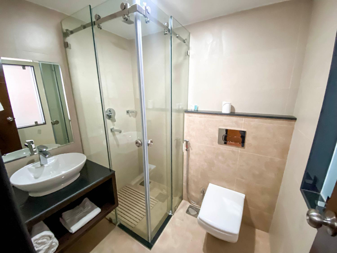 Bathroom 4, Hotel Tradition and Spa, Bagmati