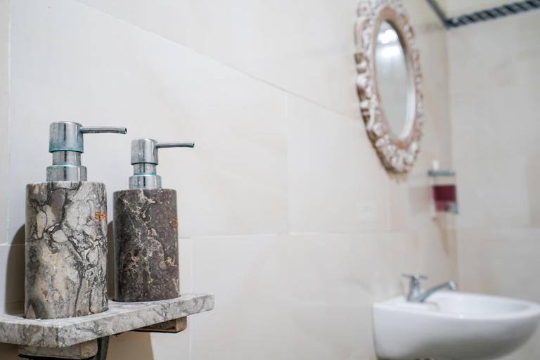 Bathroom 4, Unicorn Bungalow, Klungkung