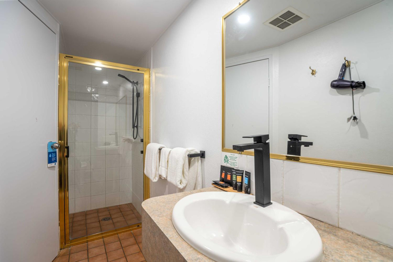 Bathroom 8