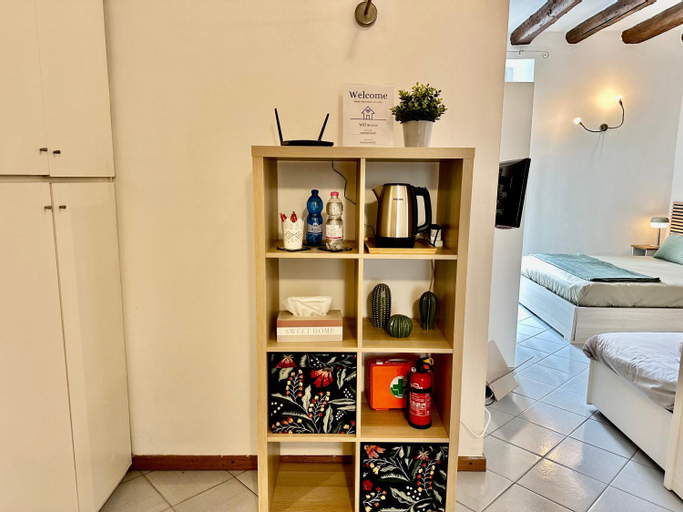 Others 3, Near Airport - LOFT Universita 4 posti letto, Bergamo