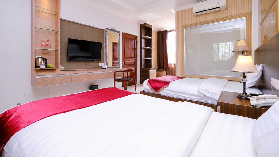 Bedroom 8
