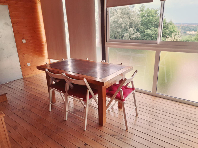 Others 5, Casa das Aveleiras - Satao, Sátão