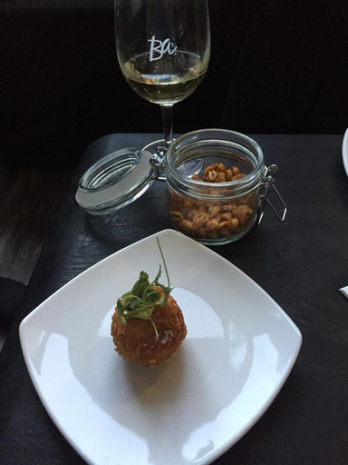 Food & Drinks 5, Brougham Arms Hotel, Gr. Bendigo - Inner East