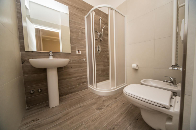 Bathroom 8
