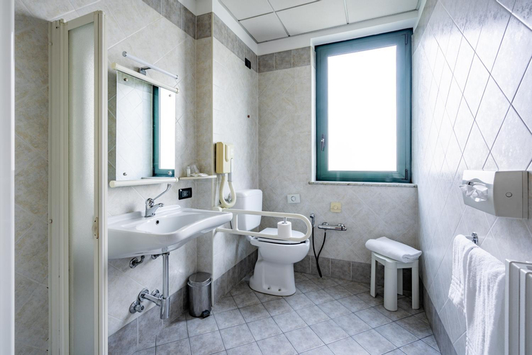 Bathroom 5