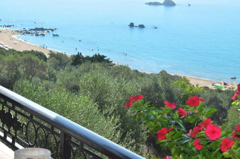Others 2, Luxury Loft Apartment With Pool - Pelekas Beach, Corfu, Ionian Islands