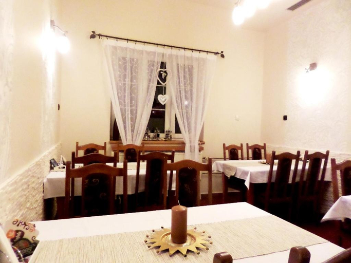 Others 3, Hotel Santis, Frýdek-Místek